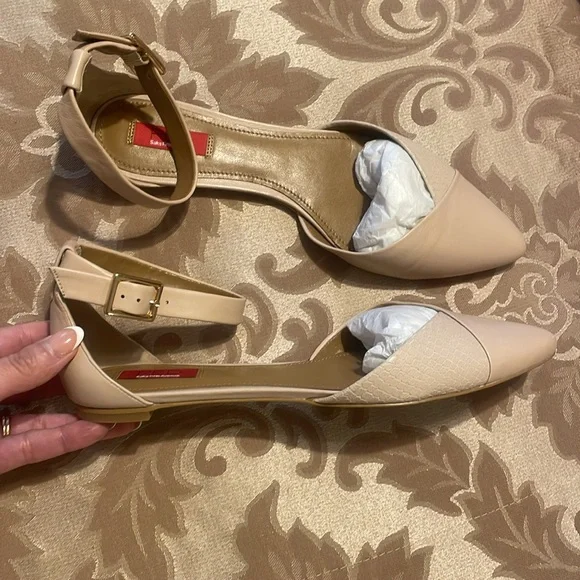 Saks Fifth Avenue Beige Ankle Strap Women's Flats - Picture 4 of 12